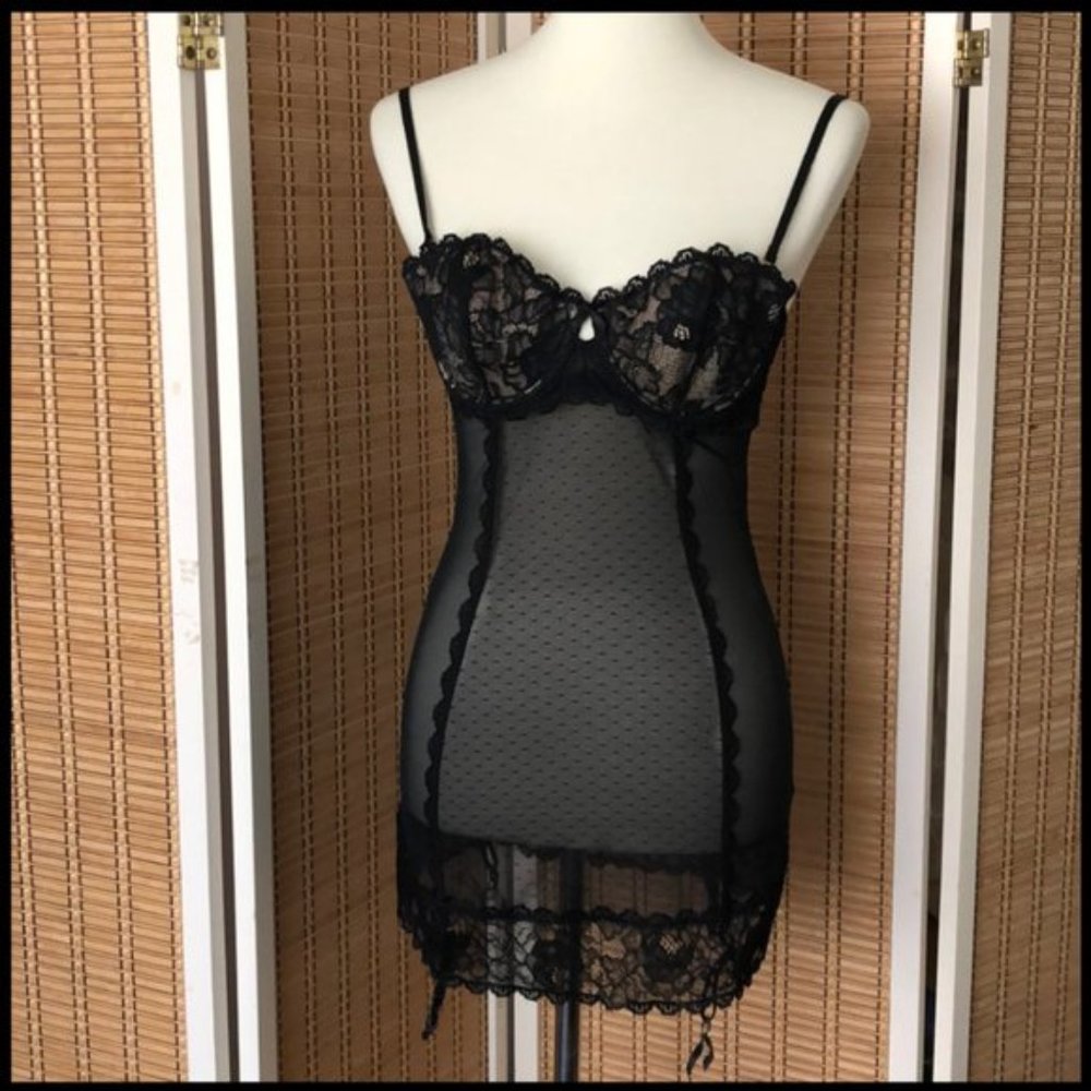 Victoria’s Secret Lace Garter Slip Corset 34C